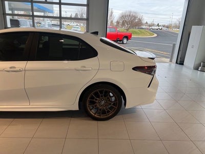 2023 Toyota Camry Hybrid SE