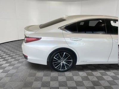 2022 Lexus ES ES 300h