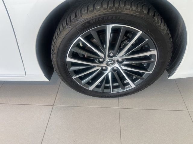 2022 Lexus ES ES 300h