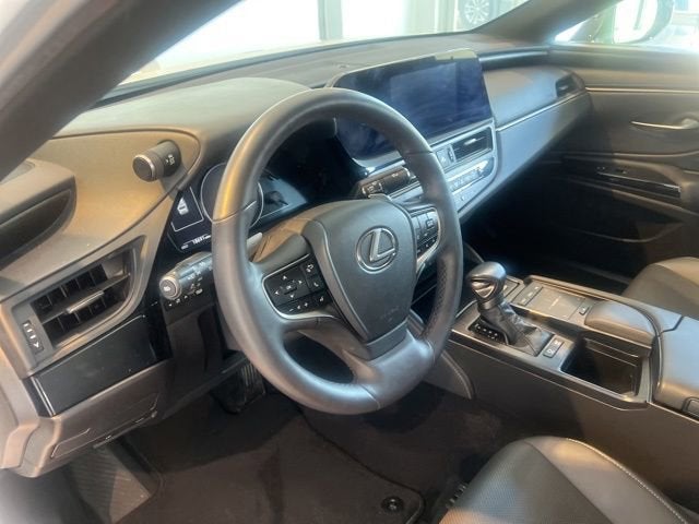 2022 Lexus ES ES 300h