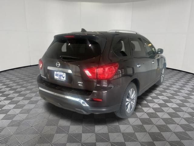 2019 Nissan Pathfinder SL