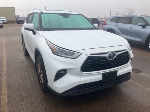2022 Toyota Highlander Hybrid Bronze Edition