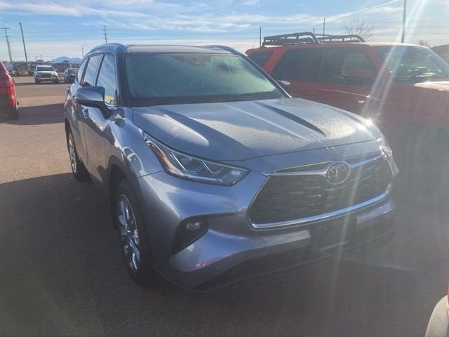 2022 Toyota Highlander Limited