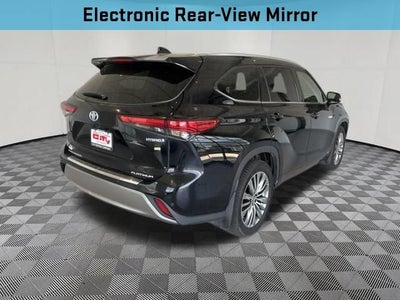 2021 Toyota Highlander Hybrid Platinum
