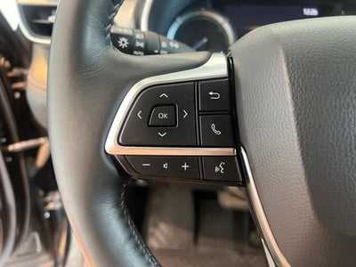 2021 Toyota Highlander Hybrid Platinum