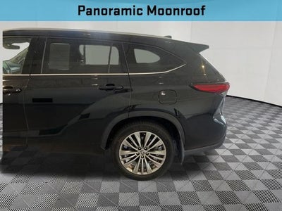 2021 Toyota Highlander Hybrid Platinum