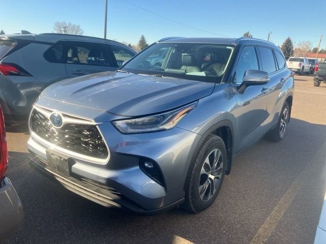 2021 Toyota Highlander Hybrid XLE