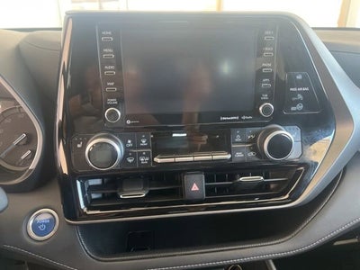 2020 Toyota Highlander Hybrid XLE