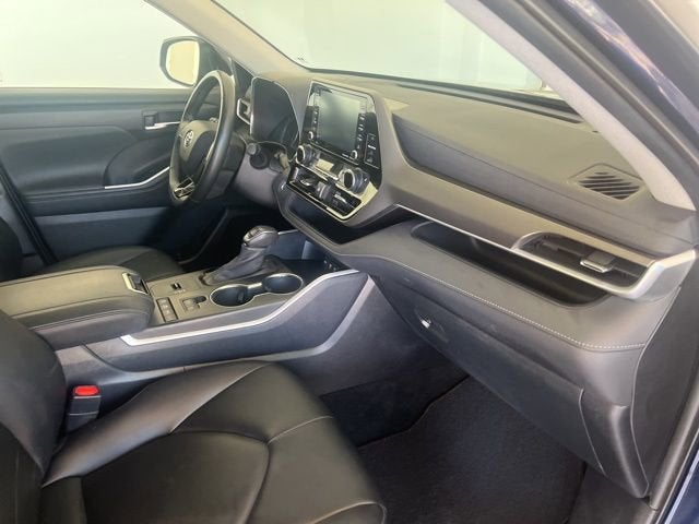 2020 Toyota Highlander Hybrid XLE