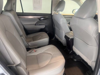 2021 Toyota Highlander Hybrid Limited