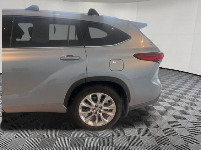 2021 Toyota Highlander Hybrid Limited