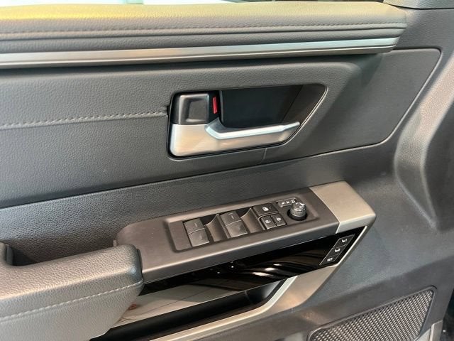 2023 Toyota Sequoia SR5