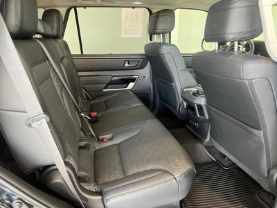 2023 Toyota Sequoia SR5