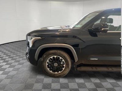 2023 Toyota Sequoia SR5