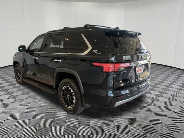 2023 Toyota Sequoia SR5