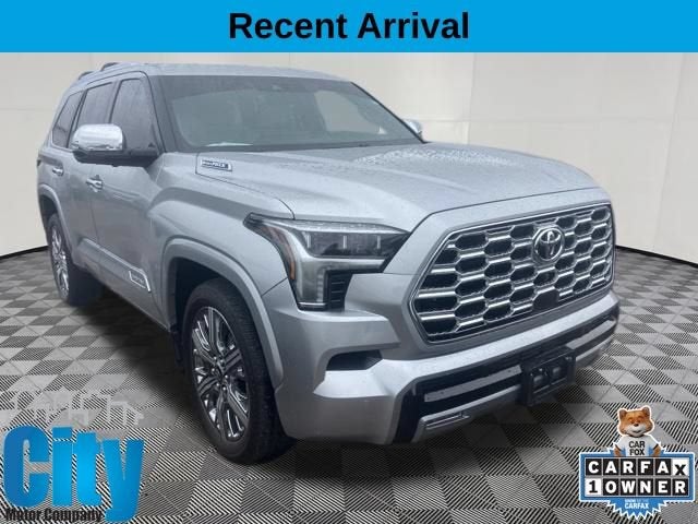 2025 Toyota Sequoia SR5