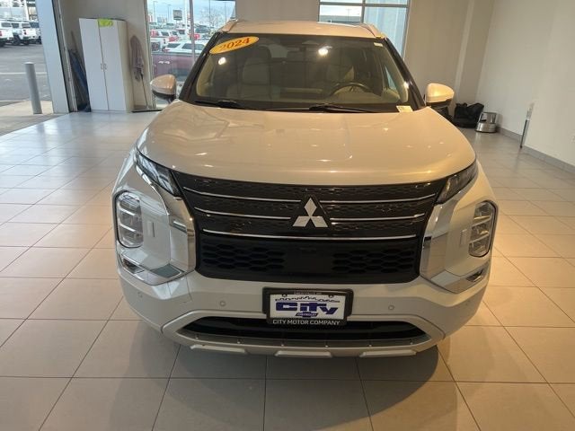 2024 Mitsubishi Outlander Plug-In Hybrid SEL