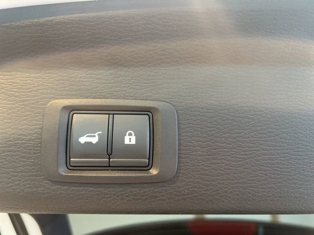 2024 Mitsubishi Outlander Plug-In Hybrid SEL