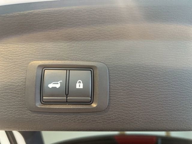 2024 Mitsubishi Outlander Plug-In Hybrid SEL