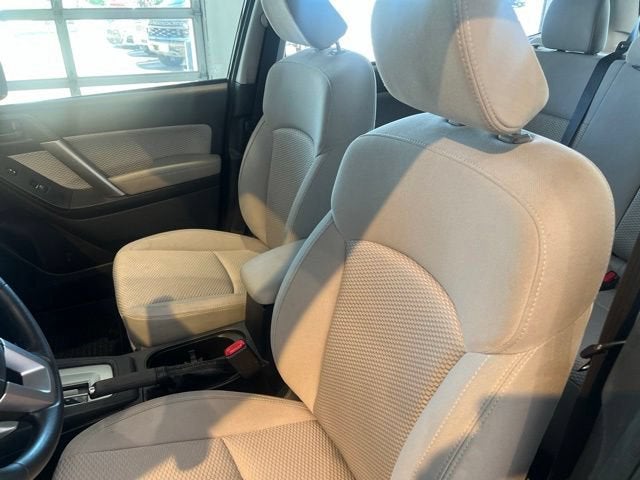 2018 Subaru Forester Base