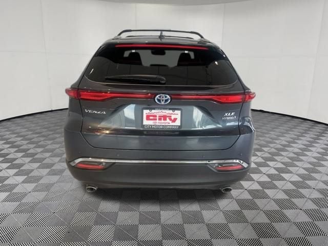 2021 Toyota Venza LE