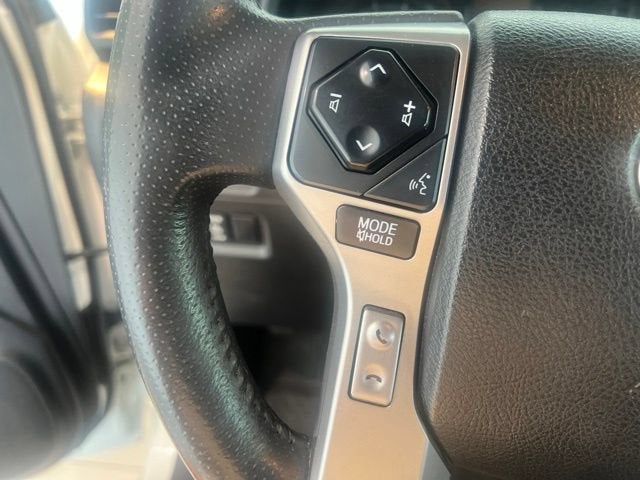 2021 Toyota 4Runner SR5 Premium - Photo 18