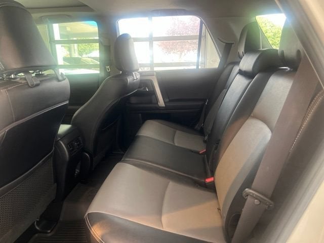 2021 Toyota 4Runner SR5 Premium - Photo 25