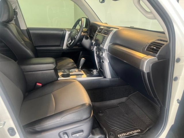 2021 Toyota 4Runner SR5 Premium - Photo 26