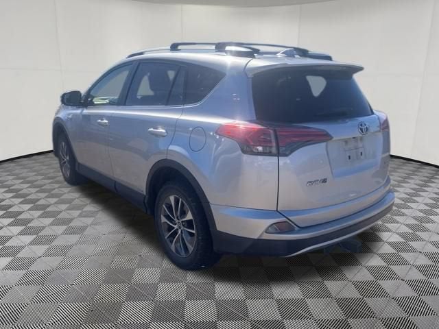 2016 Toyota RAV4 Hybrid XLE
