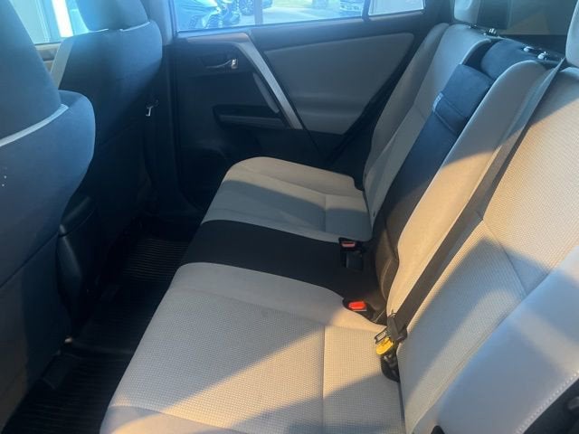 2018 Toyota RAV4 Hybrid LE Plus