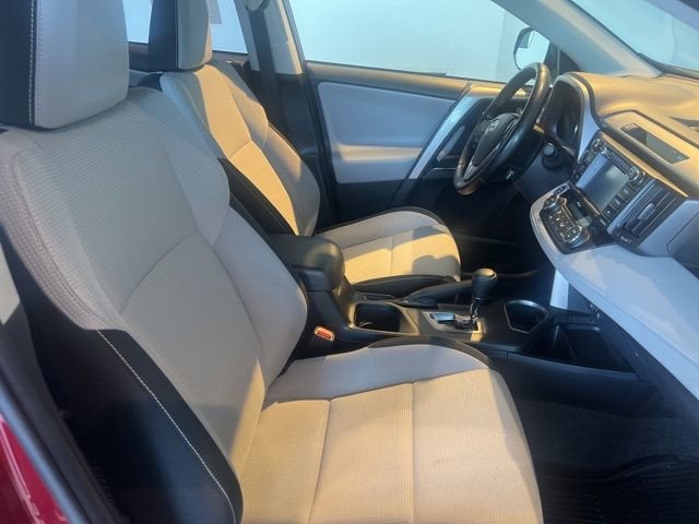 2018 Toyota RAV4 Hybrid LE Plus