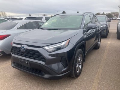 2022 Toyota RAV4 Hybrid XLE
