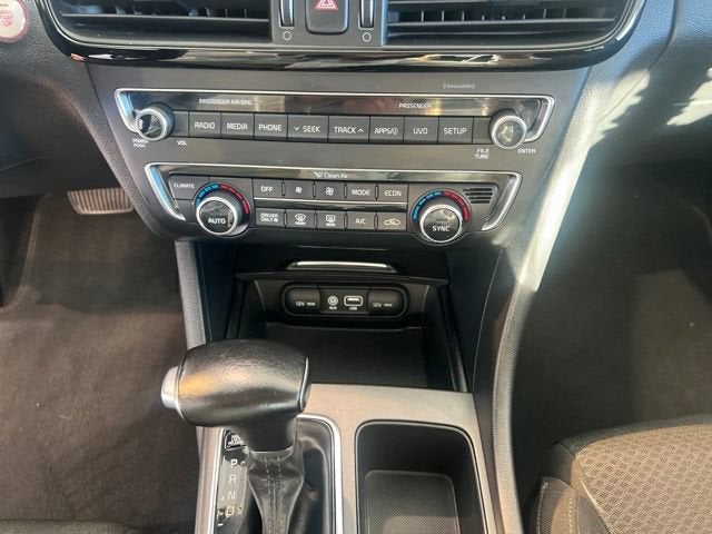 2017 Kia Optima Hybrid Base