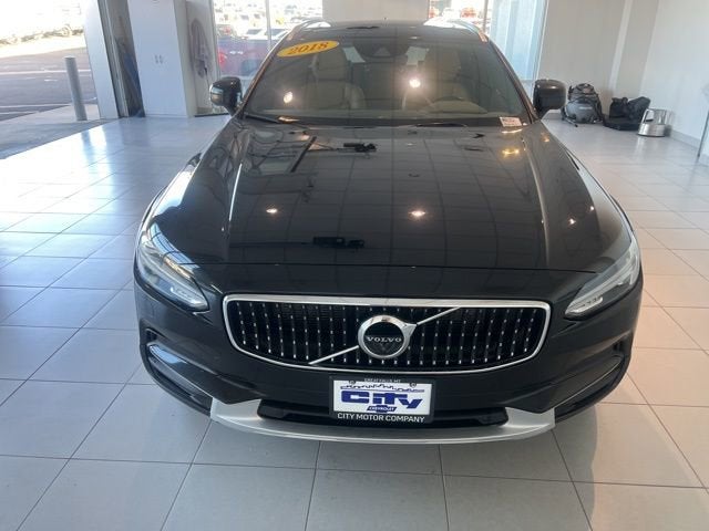 2018 Volvo V90 Cross Country Base
