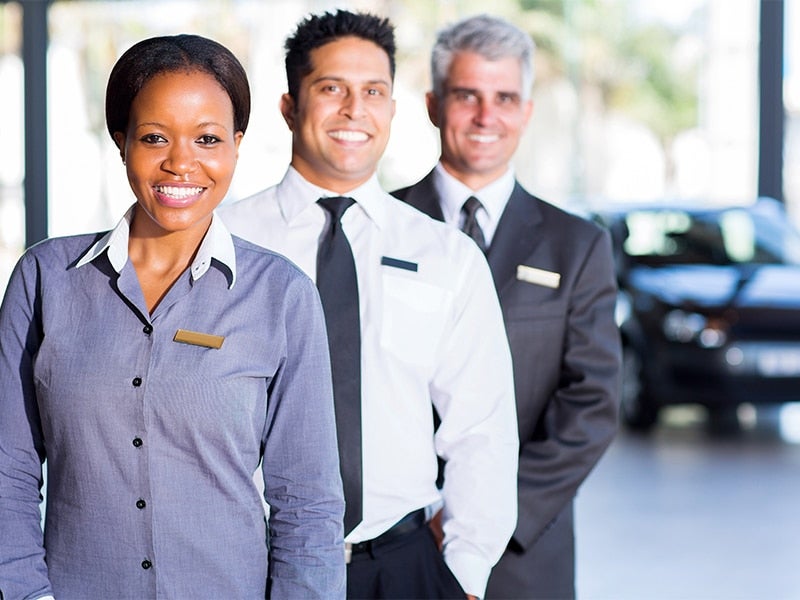 sales people standing in a staggered line img